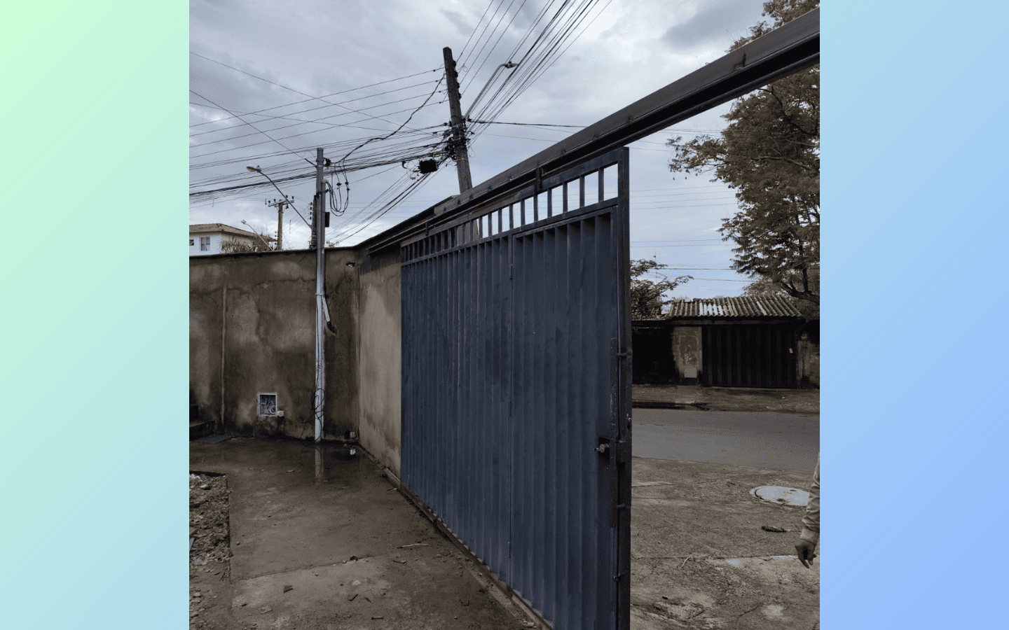Sobrado 672m² goiânia/go